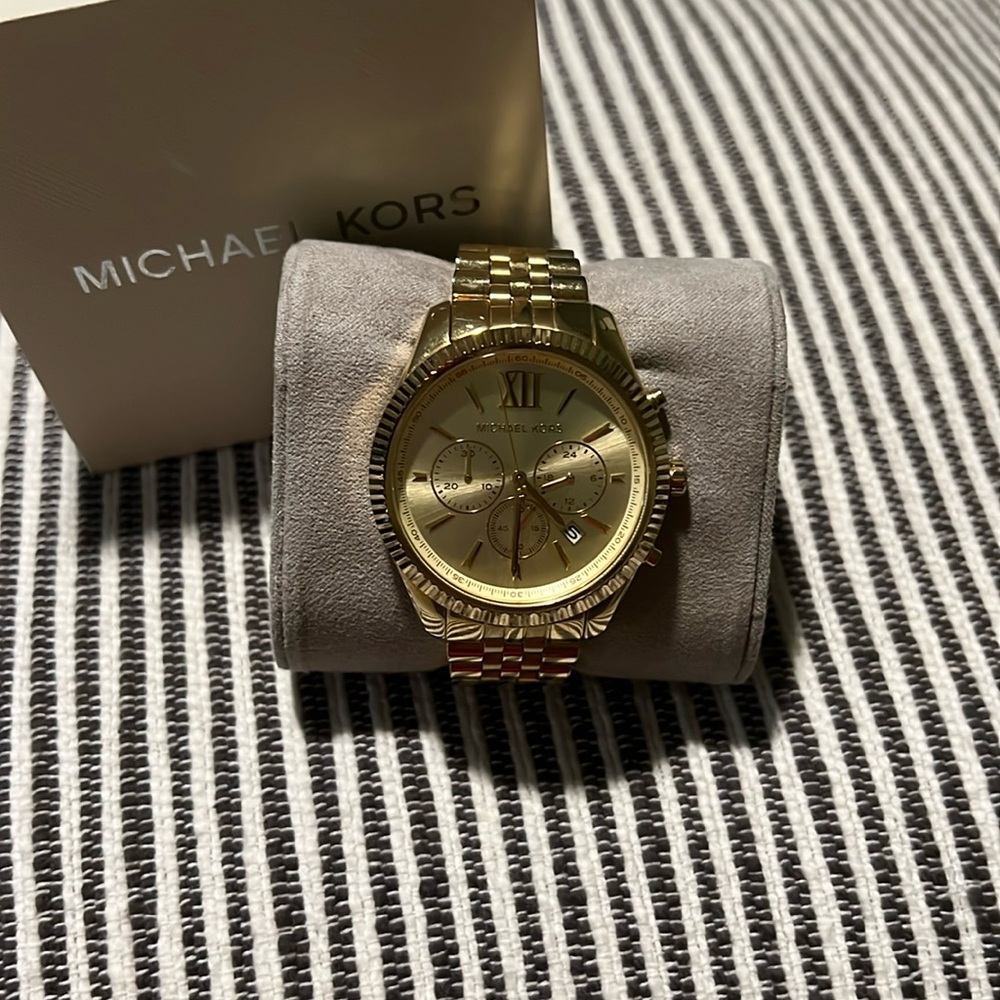 Michel kors watch. Unisex/oversized women’s watch